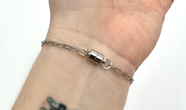 Beaded Bar Bracelet in Bubbles